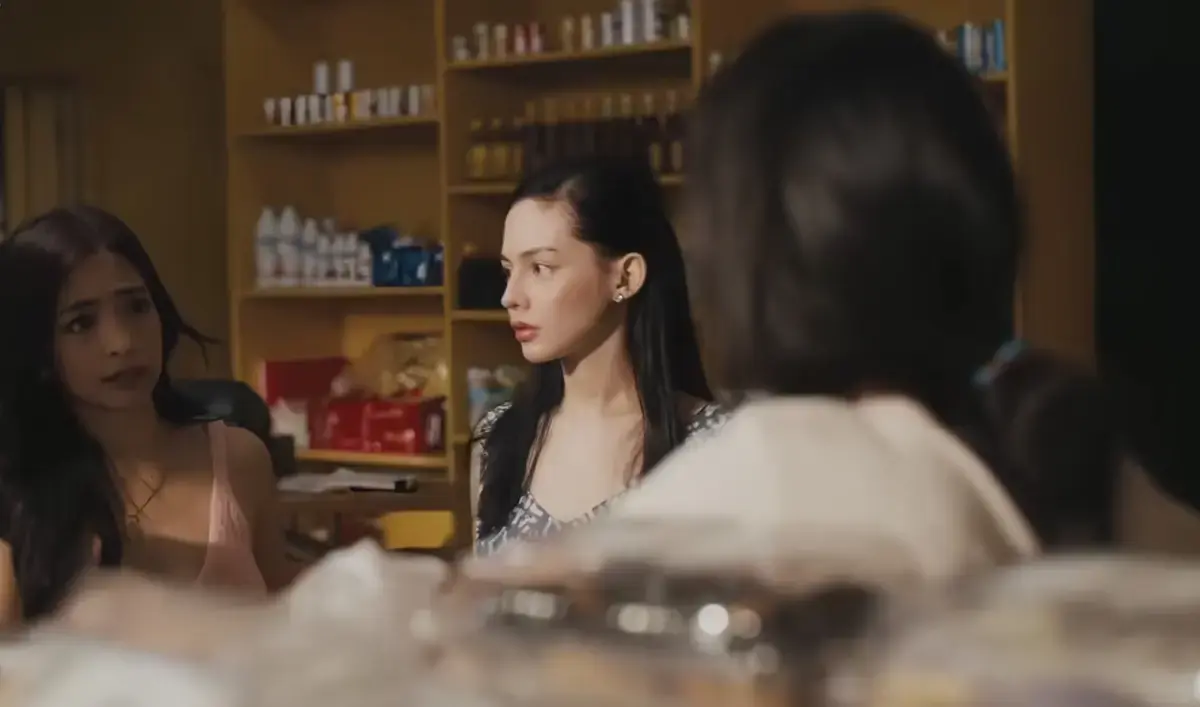 《奶油馅饼》高清在线播放-安杰尔卡斯特罗主演完整版-无删减蓝光中字-免费观看